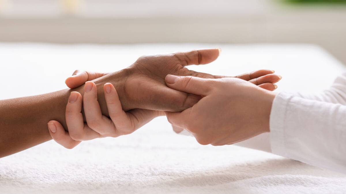 Handtherapie - Acacia Fysio plus Zorg